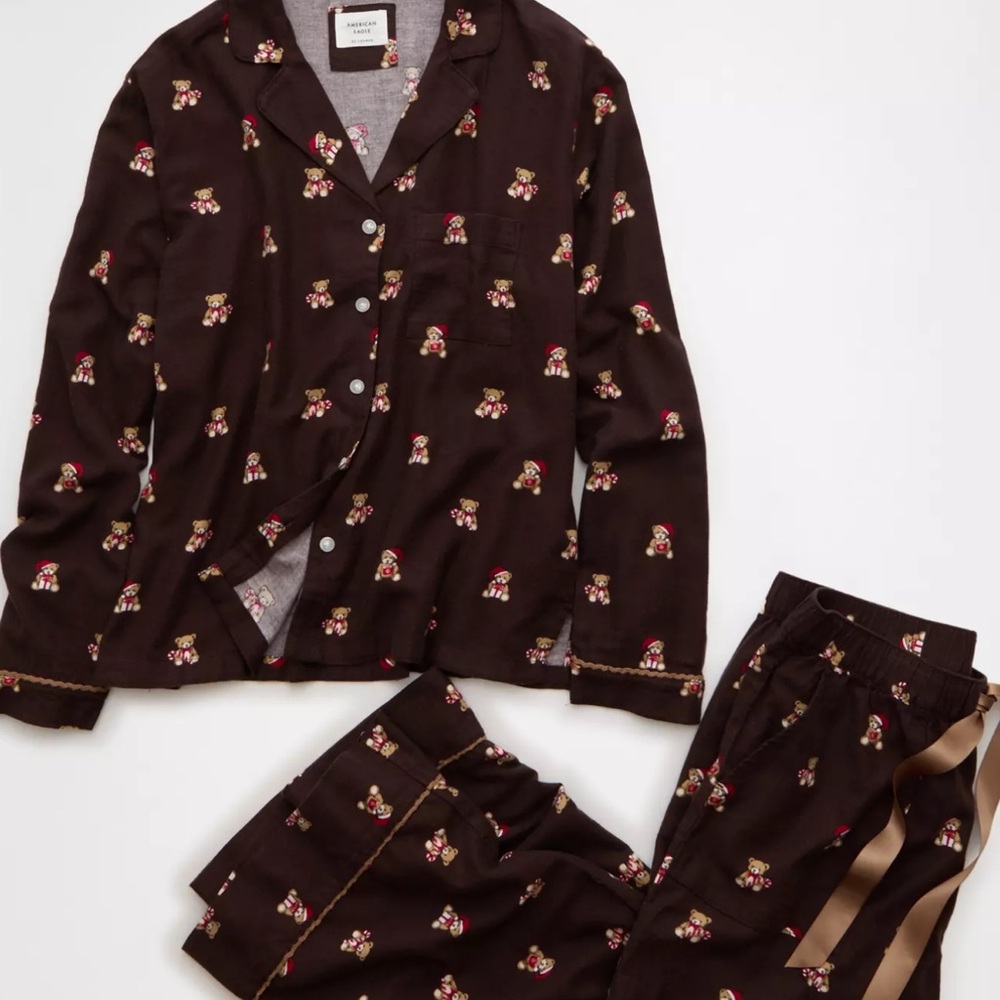 American Eagle Outfitters Black Pajama Set with Bear Print
